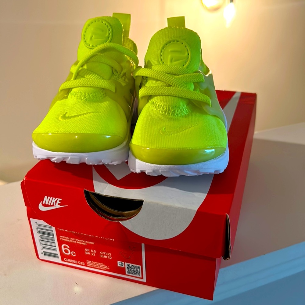 Toddler Air Max Nikes